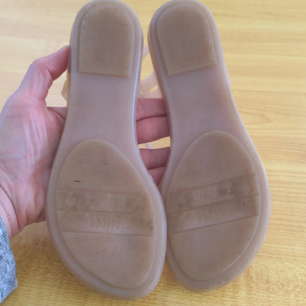 Mel by Melissa soft flexible
